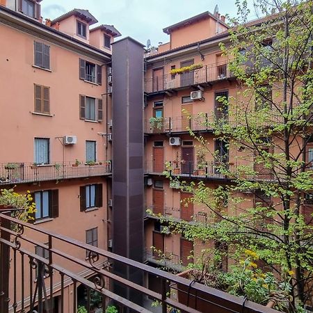 Italianway - Pontida 4 Bilo Apartment Milan Bagian luar foto