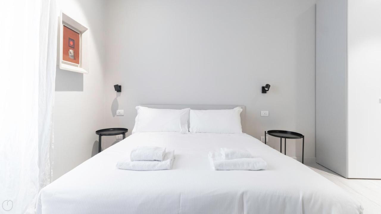 Italianway - Pontida 4 Bilo Apartment Milan Bagian luar foto