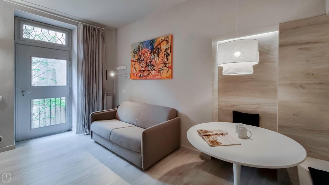 Italianway - Pontida 4 Bilo Apartment Milan Bagian luar foto