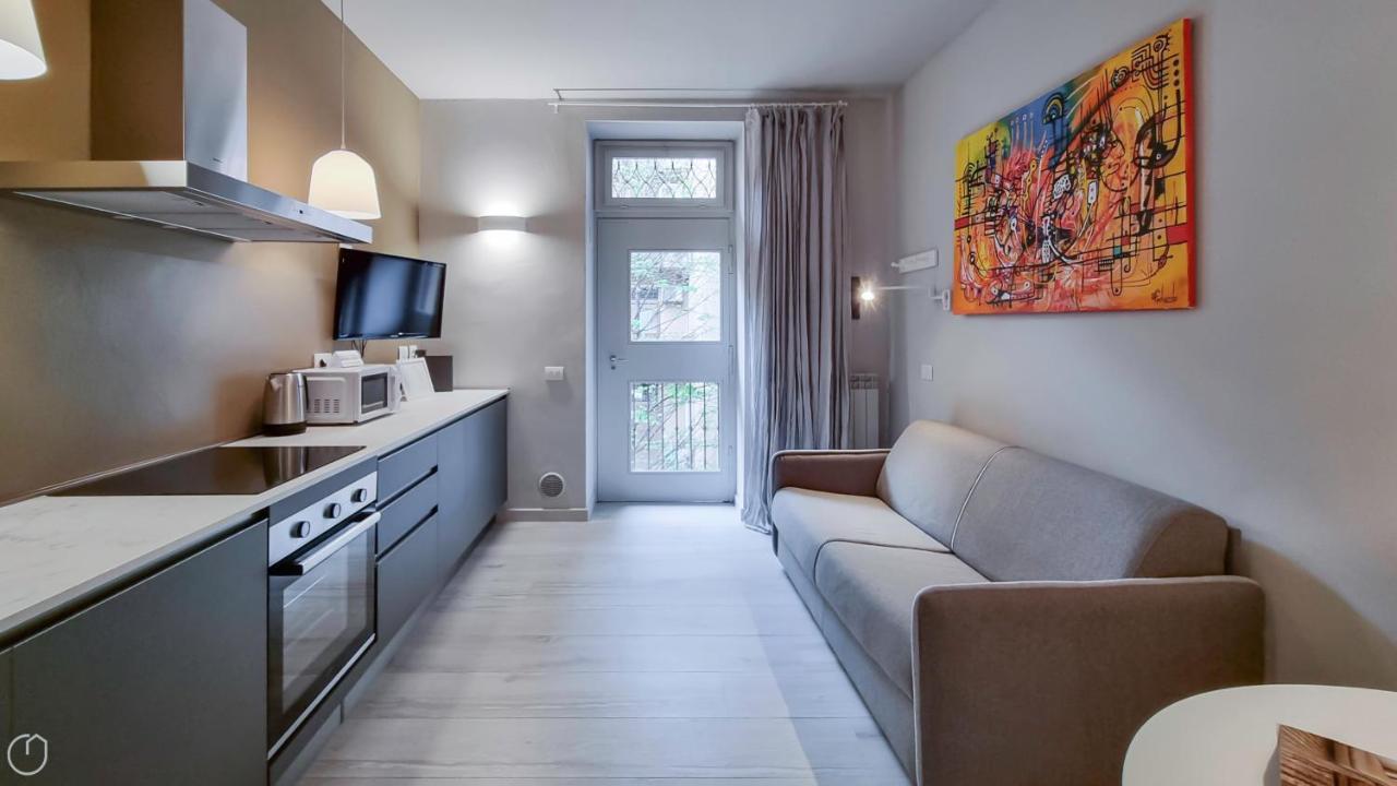 Italianway - Pontida 4 Bilo Apartment Milan Bagian luar foto